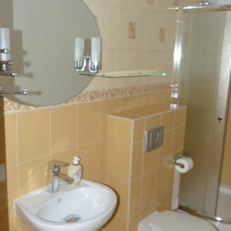 农家乐 Kalinowe Ranczo *